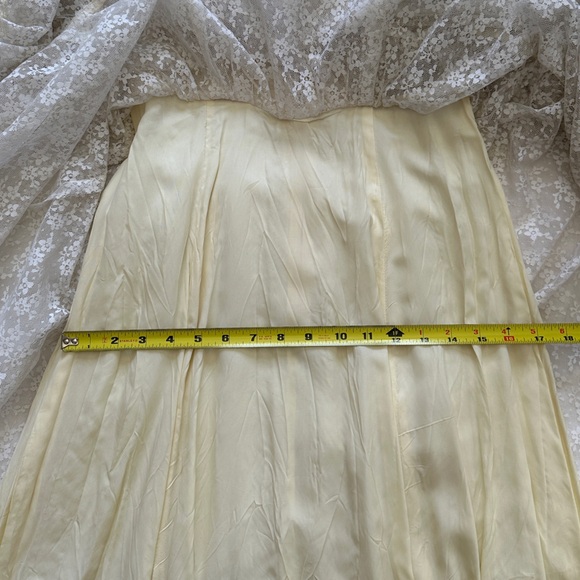 1980’s Gunne Sax Wedding Gown - Picture 11 of 11